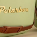 ⁦حافظة ثلج للرحلات  كلاسيك - بولار بوكس اخضر زيتوني - 12 لتر⁩ - الصورة ⁦3⁩